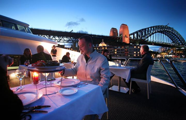 Best Nighttime Activities To Do in Sydney